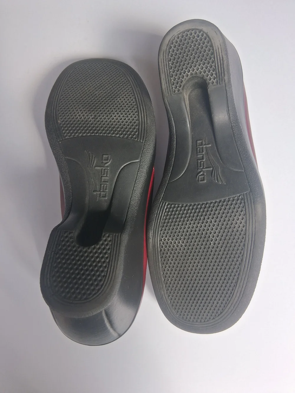 Dansko Burgundy/Black Leather Wedge Slip-On Shoes Size 7.5